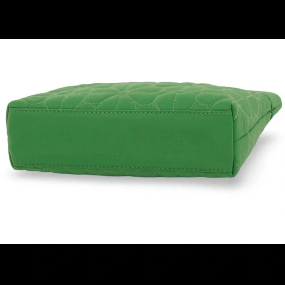 Kate Spade Spade Flower Quilted Cosmetic Pouch – Green – NWT‎ KK254